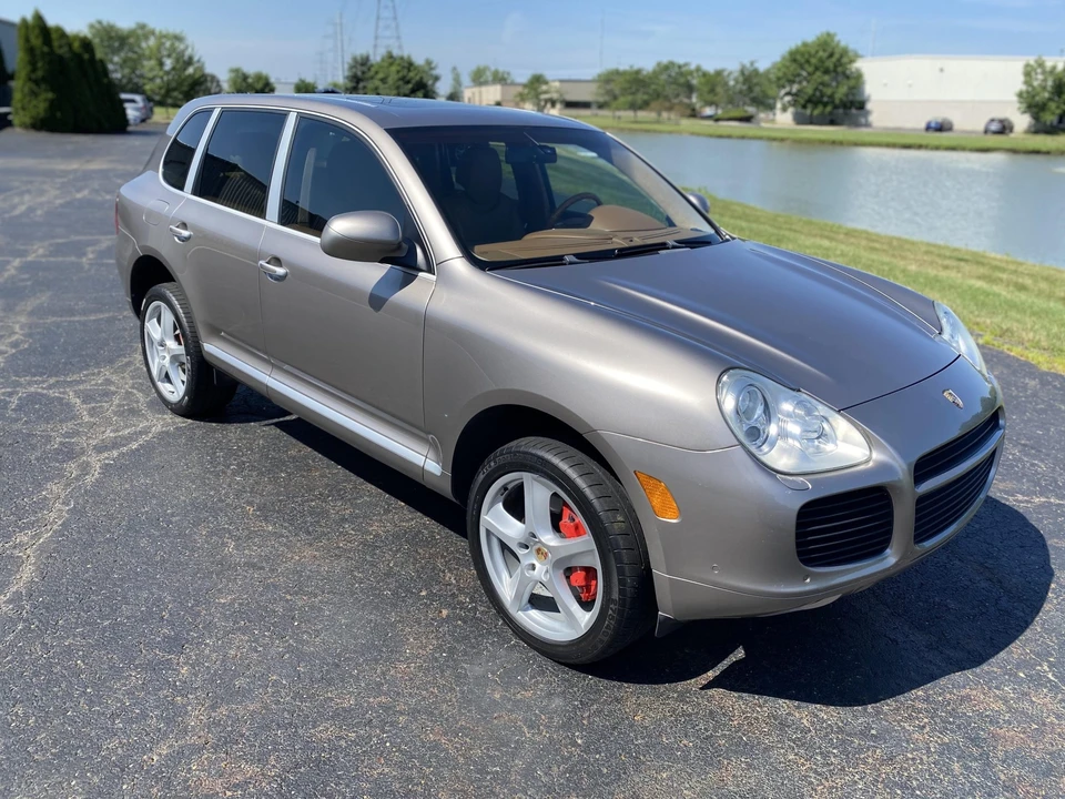 2004 Porsche 955/957 Cayenne Turbo - Image 17 of 31