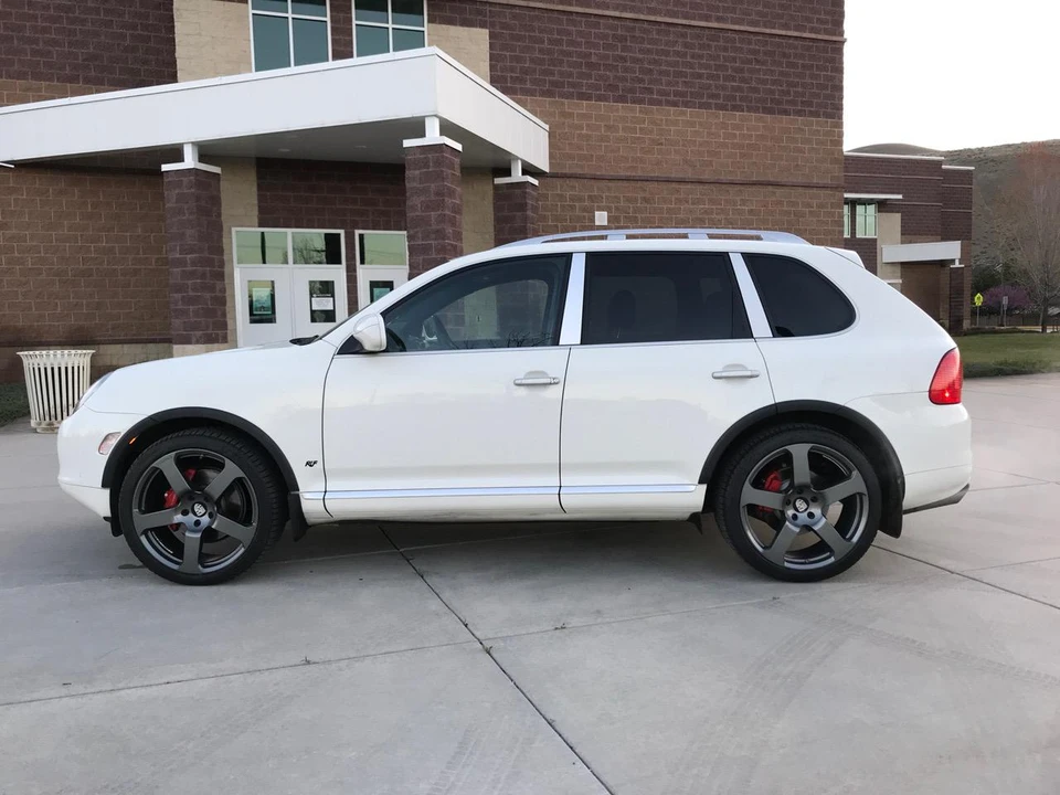 2004 Porsche 955/957 Cayenne Turbo - Image 11 of 31