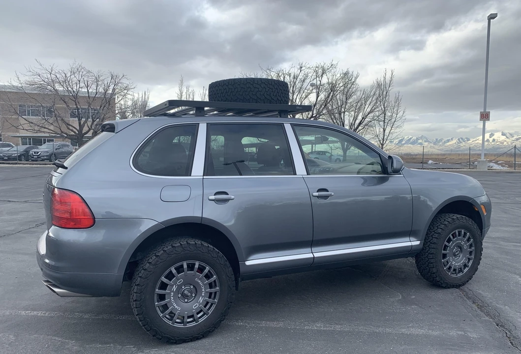 2004 Porsche 955/957 Cayenne Turbo - Image 10 of 31