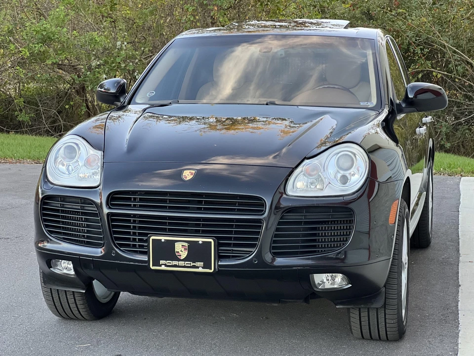 2004 Porsche 955/957 Cayenne Turbo - Image 2 of 31