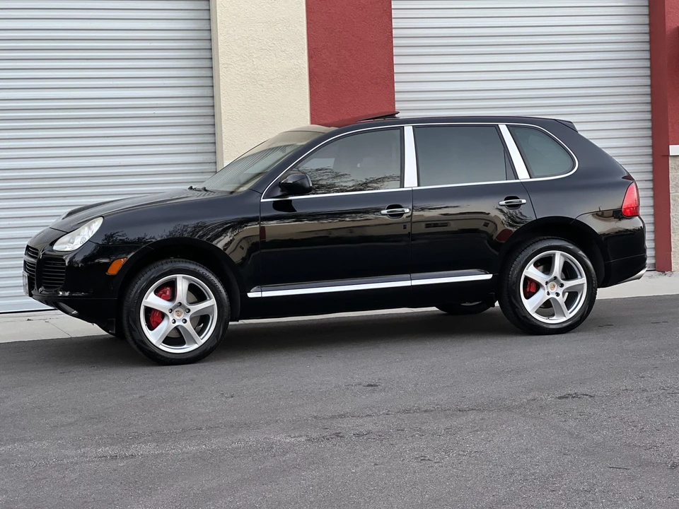 2004 Porsche 955/957 Cayenne Turbo - Image 10 of 31