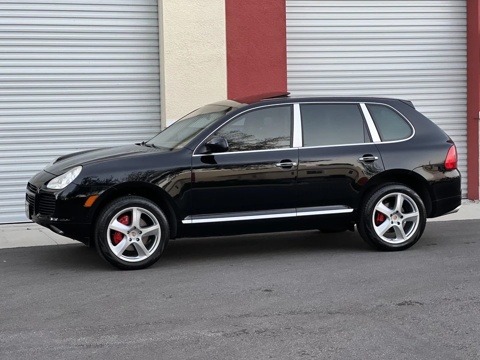 2004 Porsche 955/957 Cayenne Turbo - Image 9 of 31