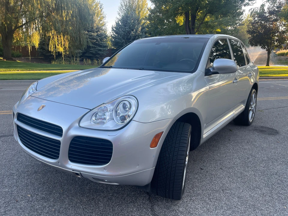 2004 Porsche 955/957 Cayenne Turbo - Image 14 of 31
