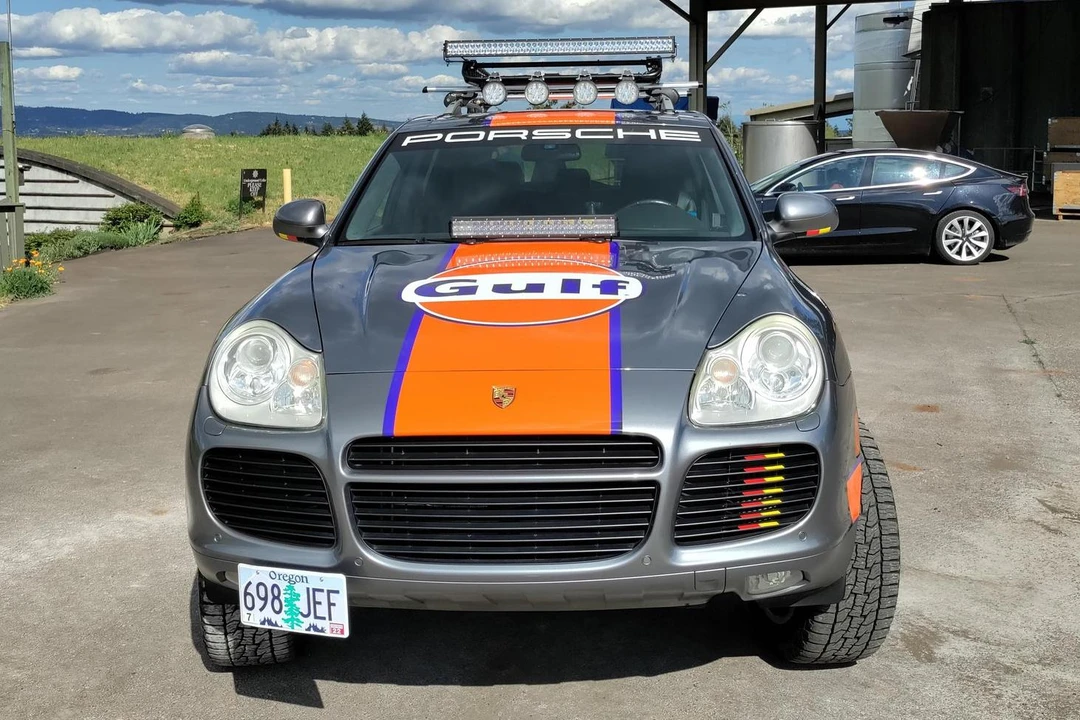 2004 Porsche 955/957 Cayenne Turbo - Image 2 of 31