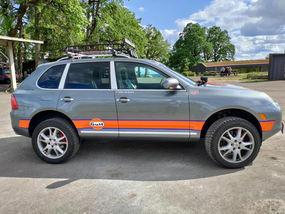 2004 Porsche 955/957 Cayenne Turbo - Image 22 of 31