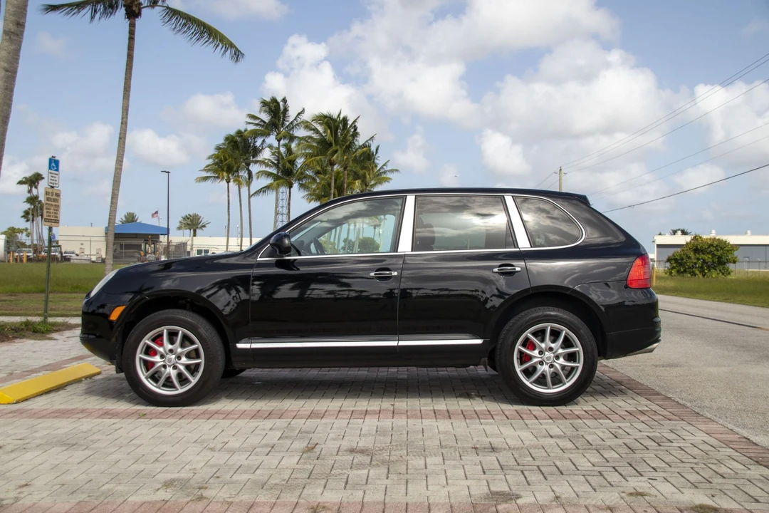 2004 Porsche 955/957 Cayenne Turbo - Image 4 of 31