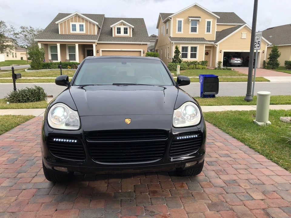 2004 Porsche 955/957 Cayenne Turbo - Image 2 of 26