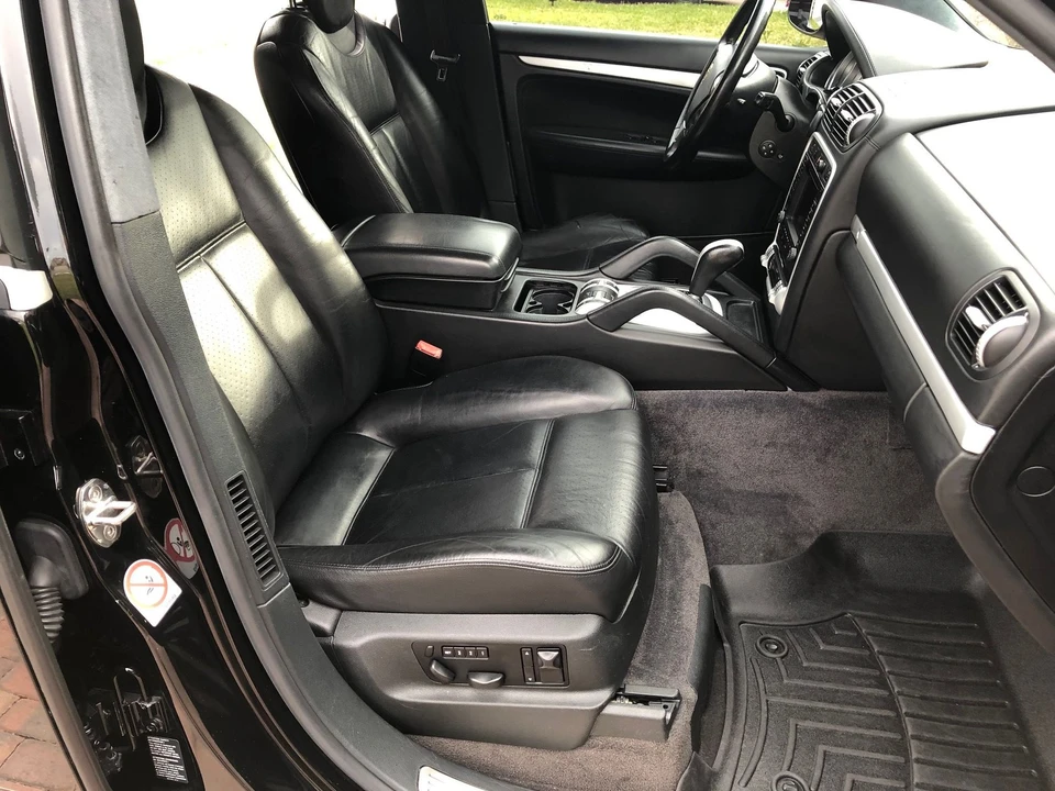 2004 Porsche 955/957 Cayenne Turbo - Image 17 of 26