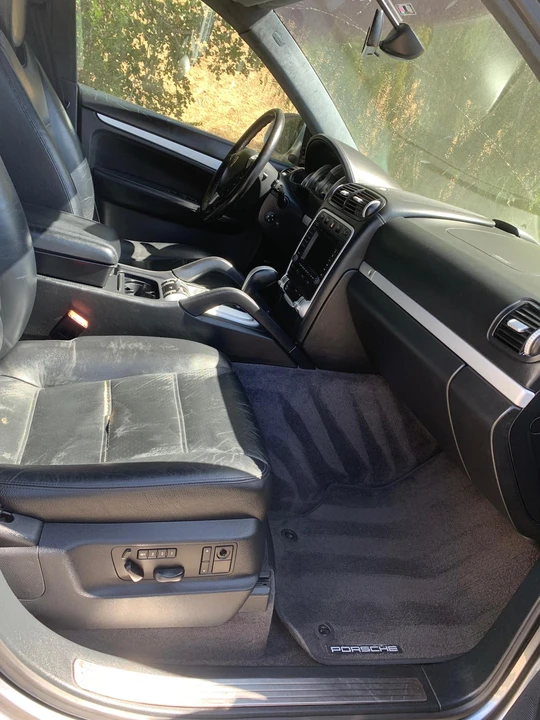 2004 Porsche 955/957 Cayenne Turbo - Image 25 of 31