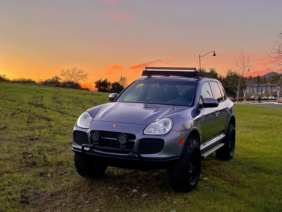 2004 Porsche 955/957 Cayenne Turbo - Image 3 of 31