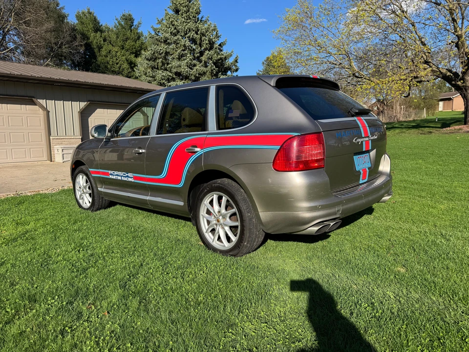 2004 Porsche 955/957 Cayenne Turbo - Image 10 of 31