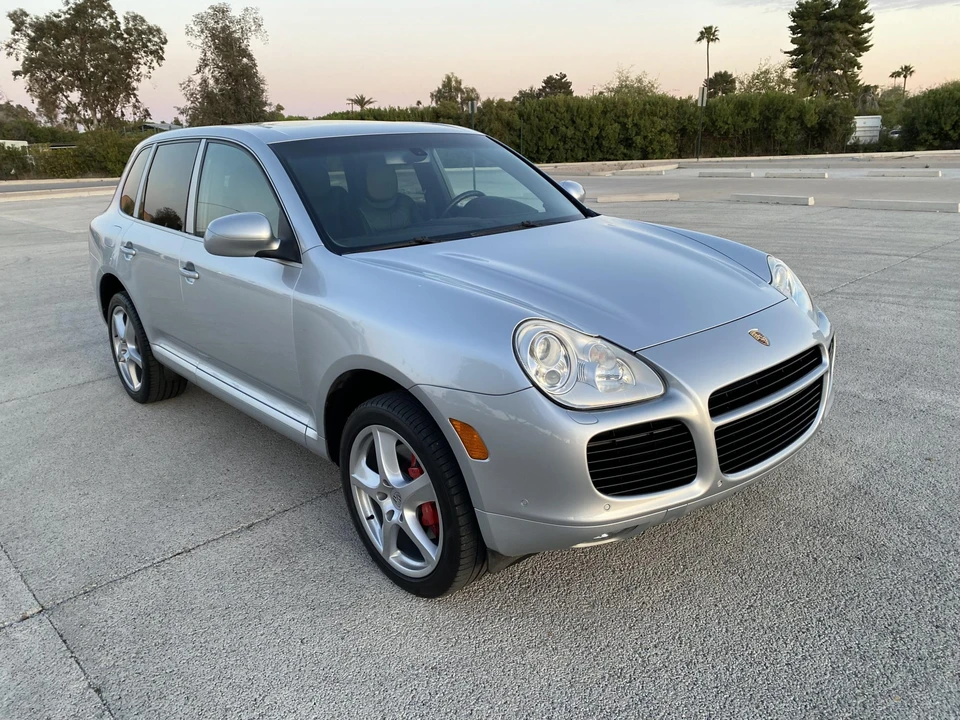 2004 Porsche 955/957 Cayenne Turbo - Image 4 of 31