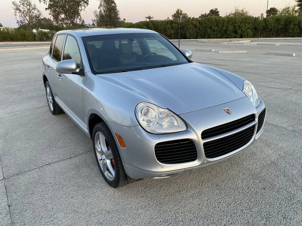 2004 Porsche 955/957 Cayenne Turbo - Image 9 of 31