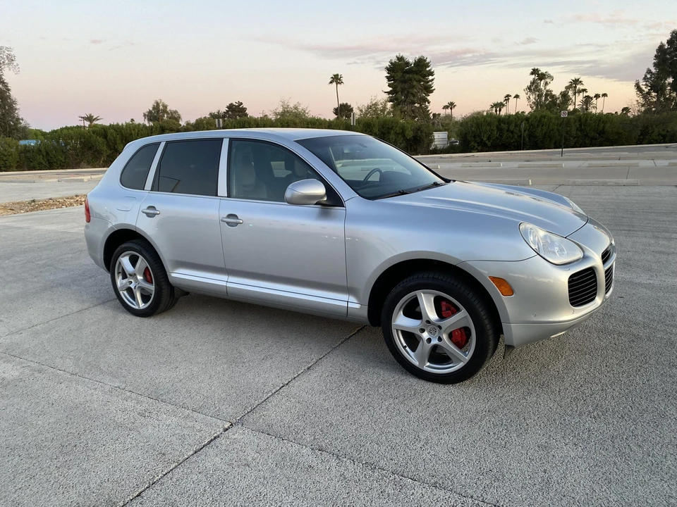 2004 Porsche 955/957 Cayenne Turbo - Image 6 of 31
