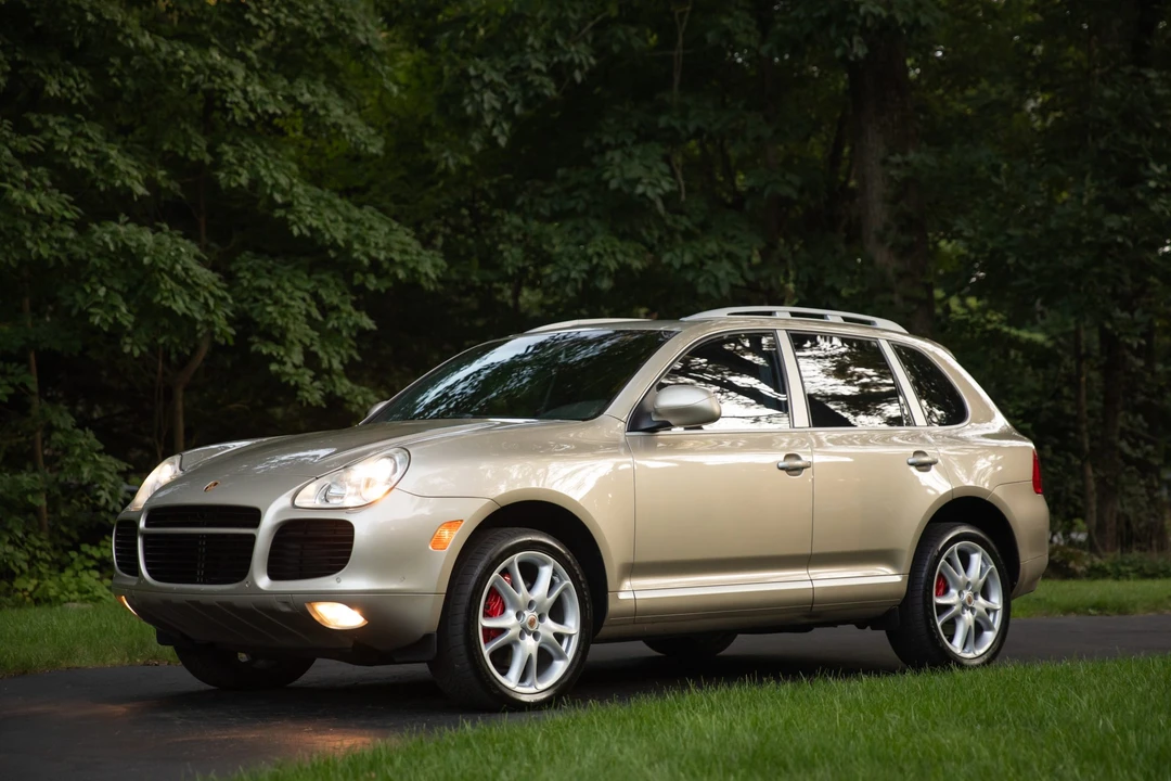2004 Porsche 955/957 Cayenne Turbo - Image 2 of 31