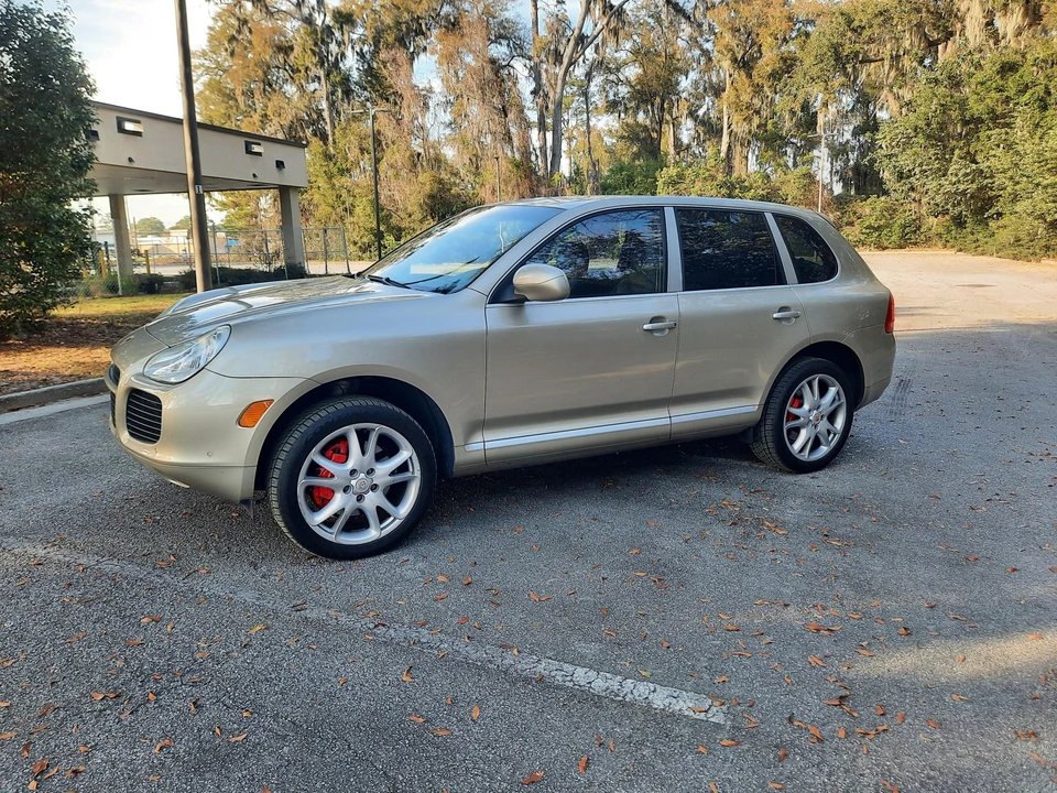 2004 Porsche 955/957 Cayenne Turbo - Image 5 of 31