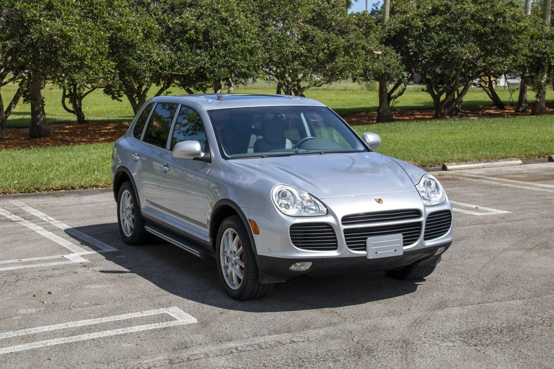 2004 Porsche 955/957 Cayenne Turbo - Image 9 of 31