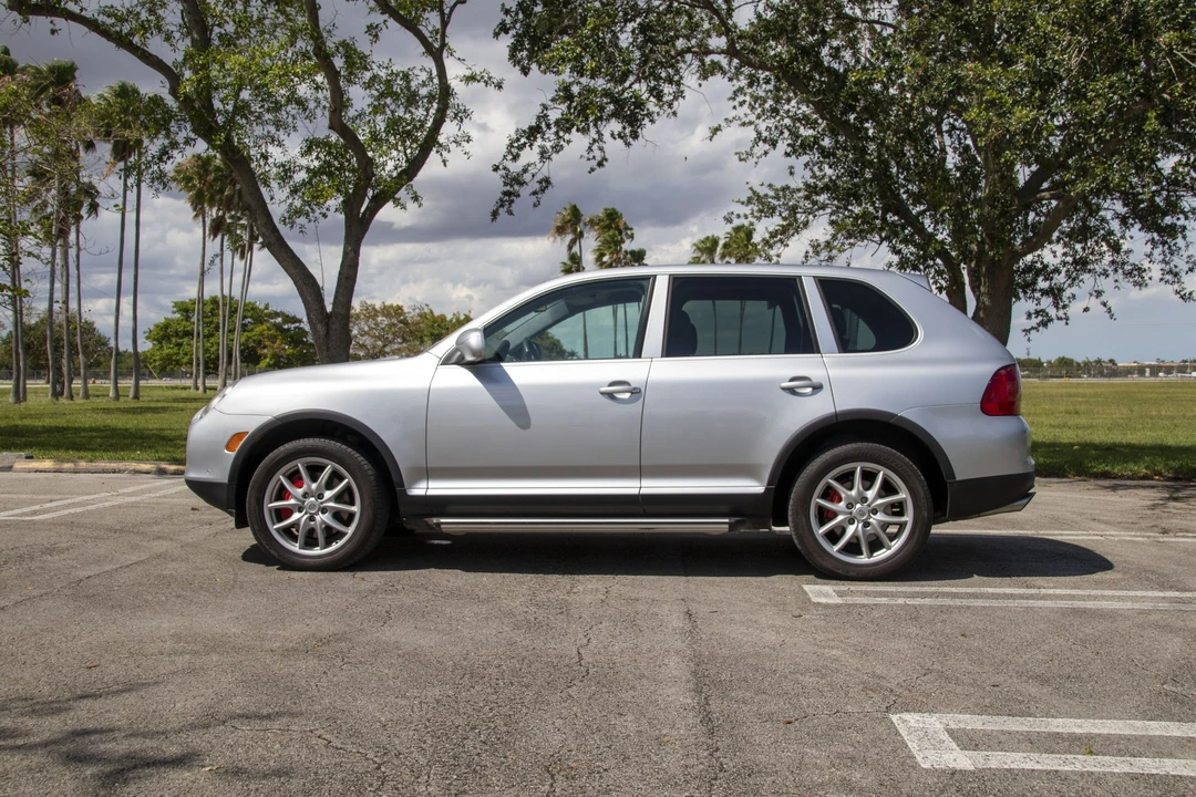 2004 Porsche 955/957 Cayenne Turbo - Image 11 of 31