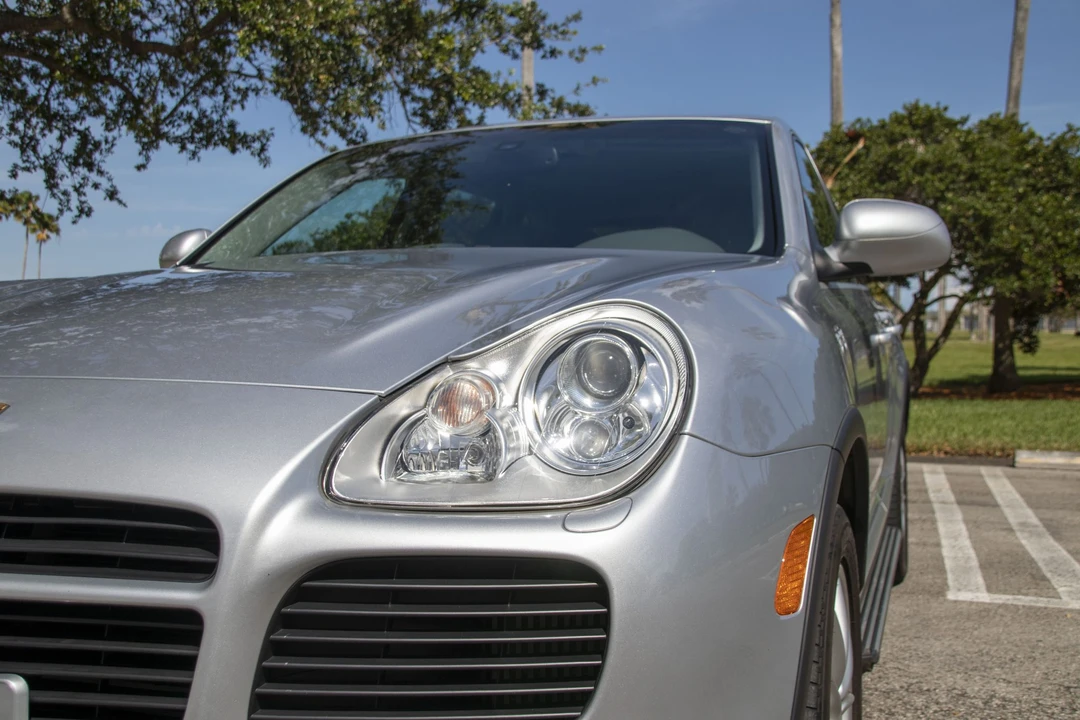 2004 Porsche 955/957 Cayenne Turbo - Image 19 of 31