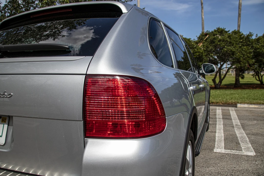 2004 Porsche 955/957 Cayenne Turbo - Image 28 of 31