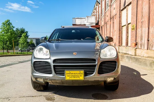 2004 Porsche 955/957 Cayenne Turbo - Image 3 of 31