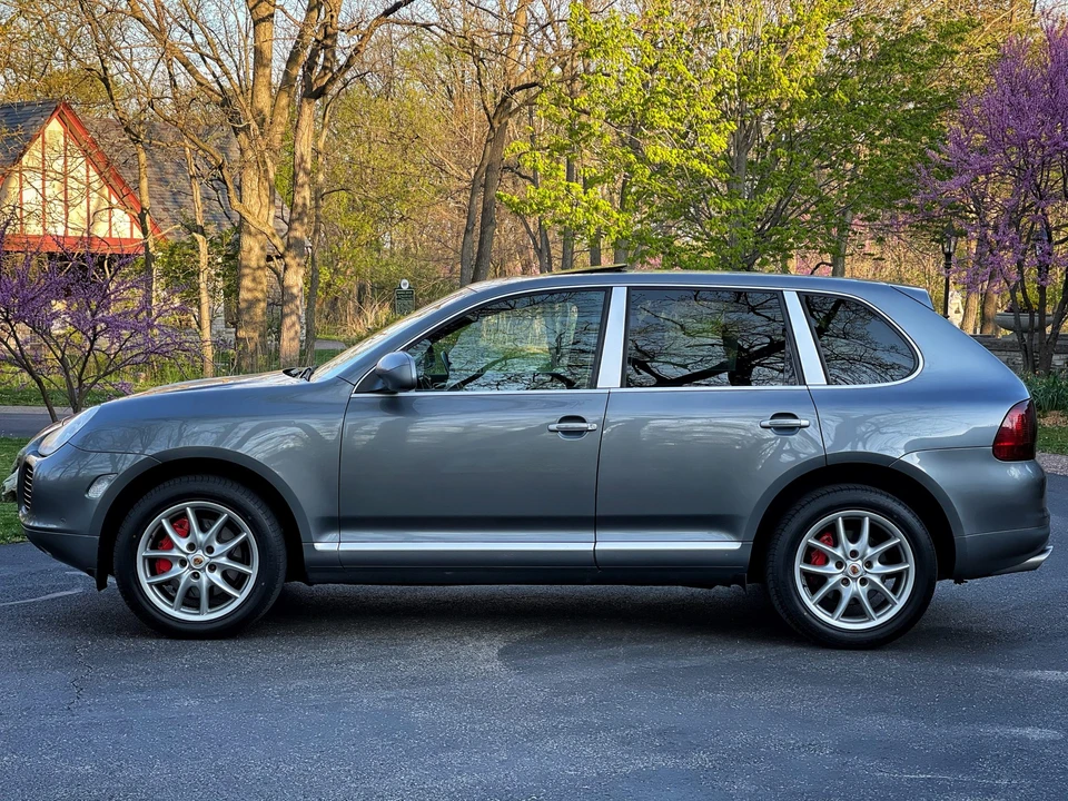 2004 Porsche 955/957 Cayenne Turbo - Image 8 of 31