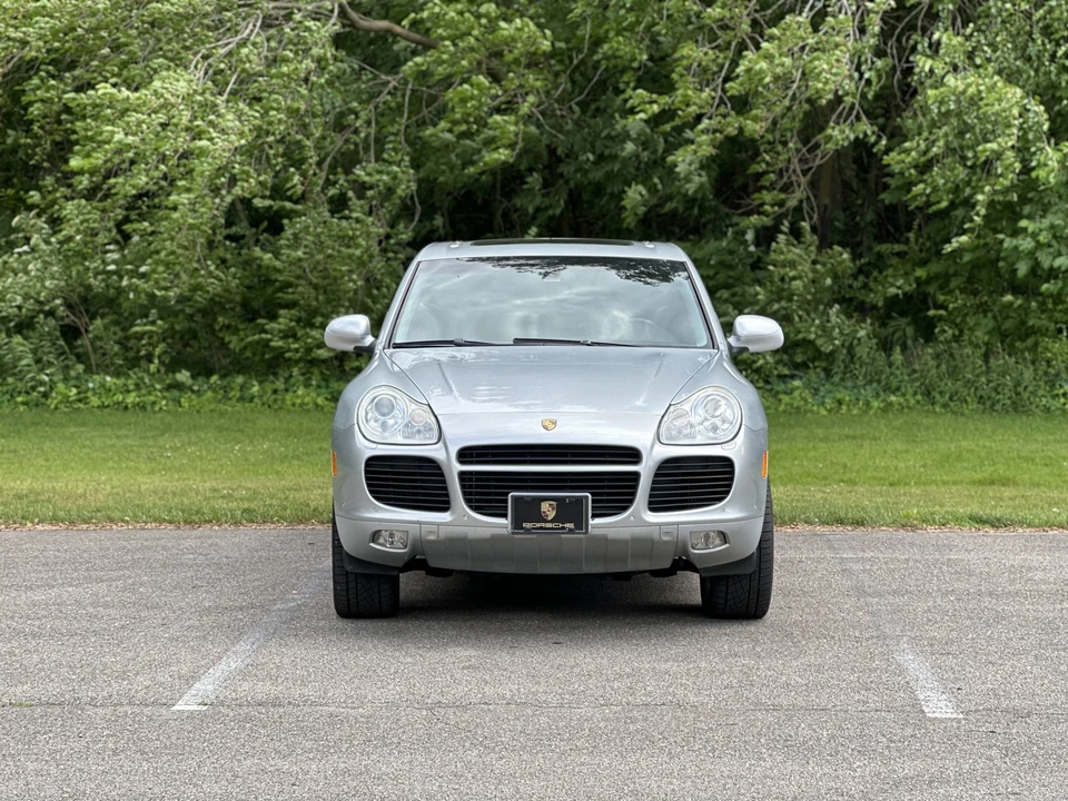 2004 Porsche 955/957 Cayenne Turbo - Image 2 of 31