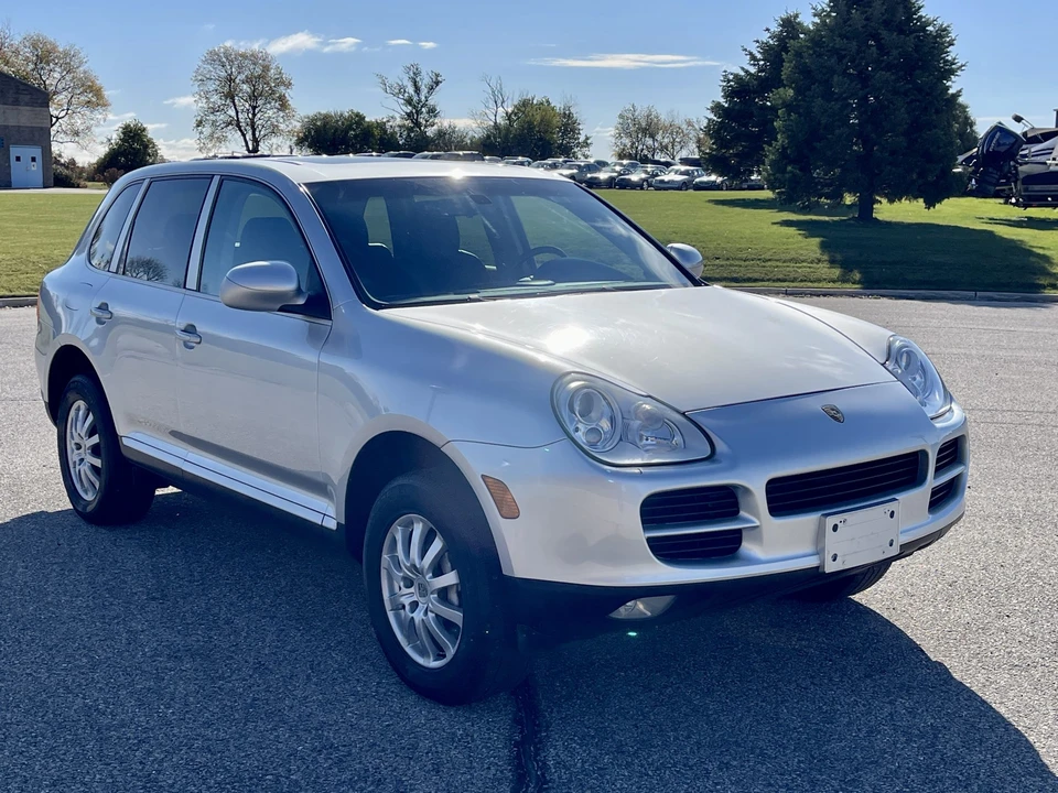 2004 Porsche 955/957 Cayenne - Image 13 of 31