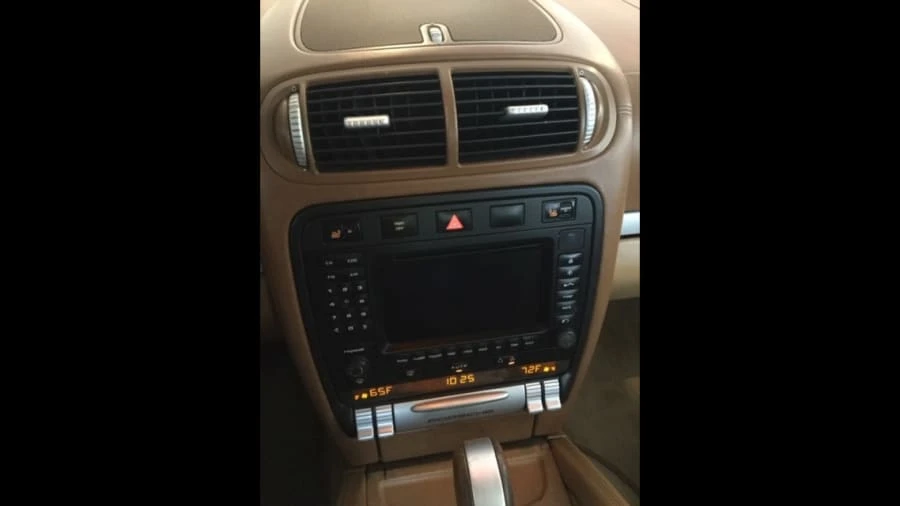 2004 Porsche 955/957 Cayenne - Image 3 of 4