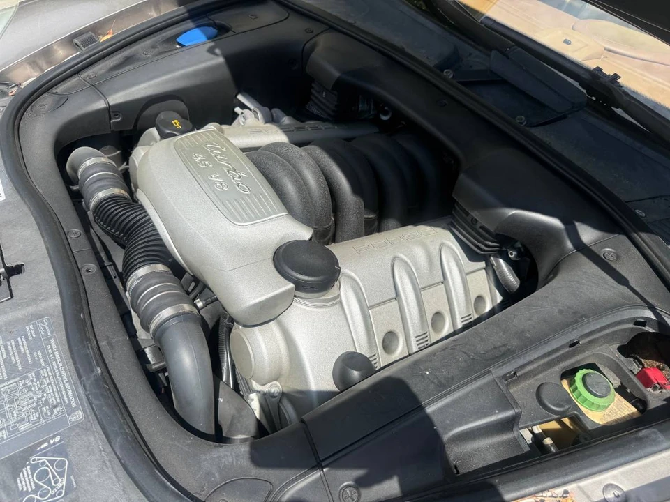 2004 Porsche 955/957 Cayenne Turbo - Image 16 of 17