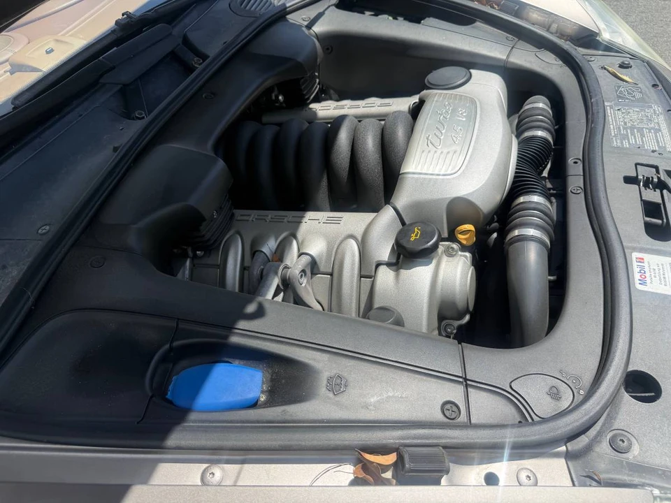 2004 Porsche 955/957 Cayenne Turbo - Image 15 of 17