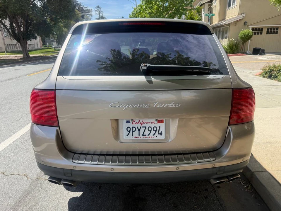 2004 Porsche 955/957 Cayenne Turbo - Image 5 of 17
