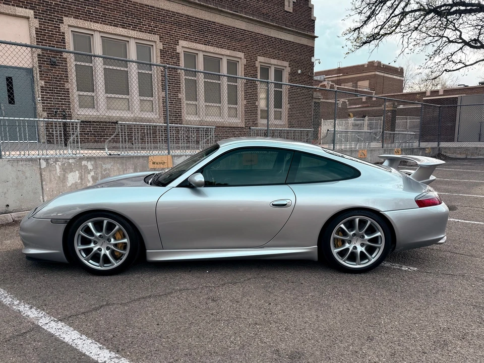 2004 Porsche 996 GT3 - Image 2 of 16