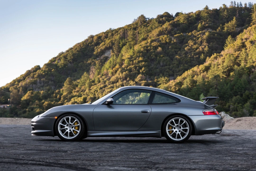 2004 Porsche 996 GT3 - Image 2 of 31