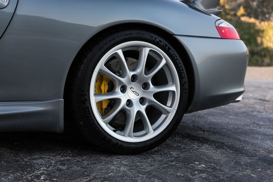 2004 Porsche 996 GT3 - Image 10 of 31