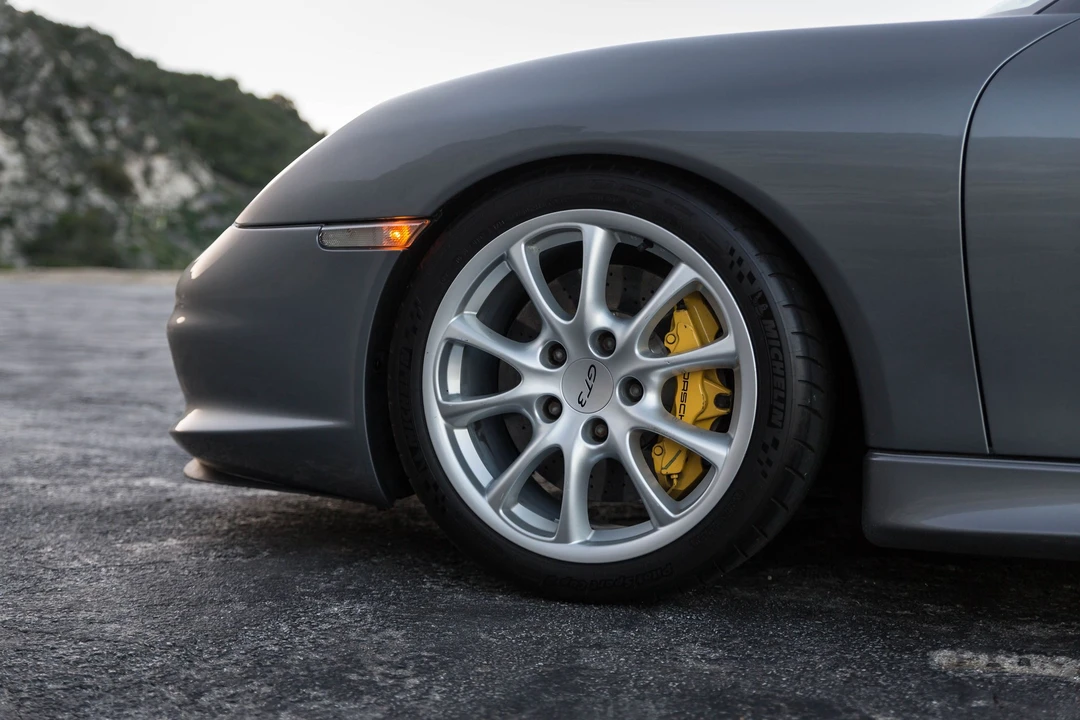 2004 Porsche 996 GT3 - Image 11 of 31