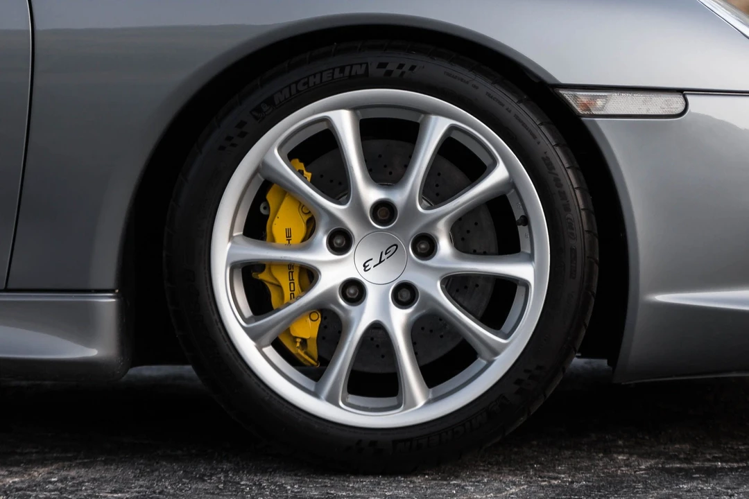 2004 Porsche 996 GT3 - Image 28 of 31