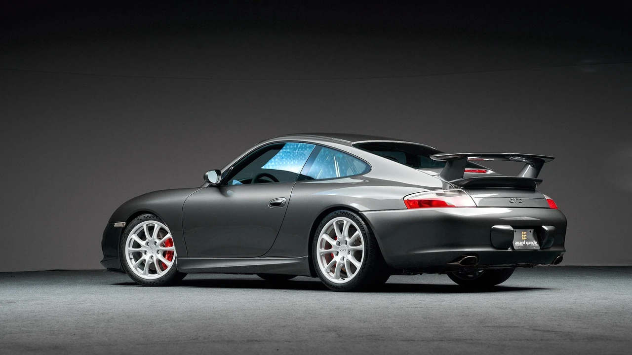 2004 Porsche 996 GT3 - Image 28 of 31
