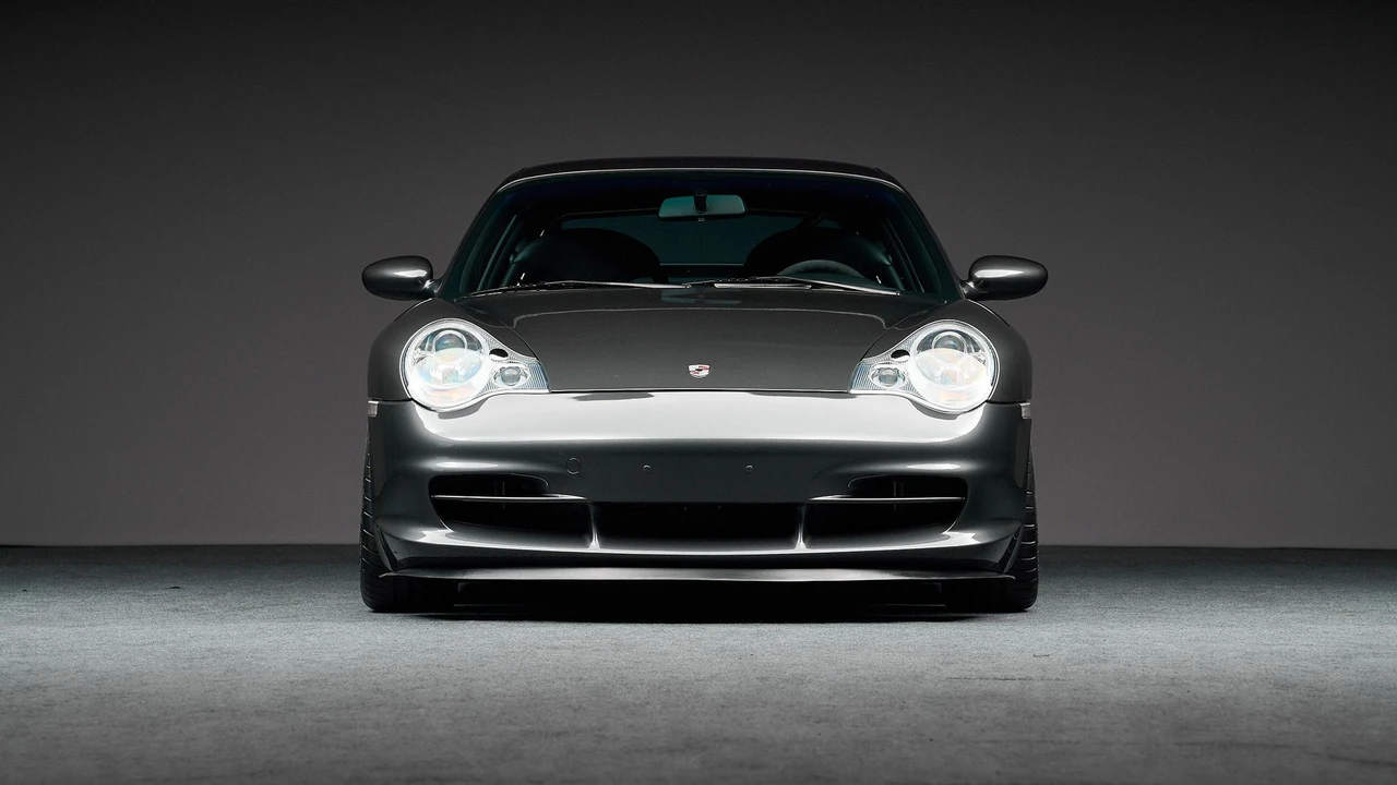 2004 Porsche 996 GT3 - Image 23 of 31