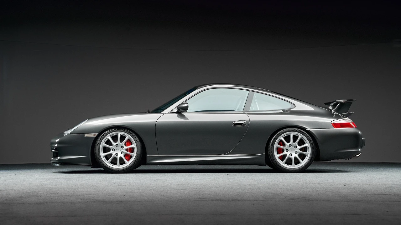 2004 Porsche 996 GT3 - Image 29 of 31