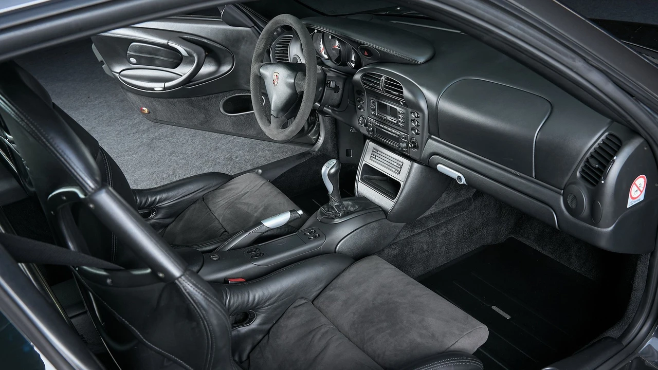 2004 Porsche 996 GT3 - Image 31 of 31
