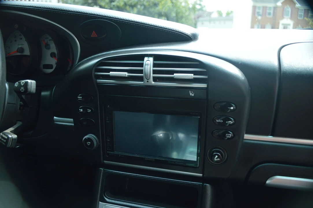 2004 Porsche 996 Turbo - Image 12 of 31