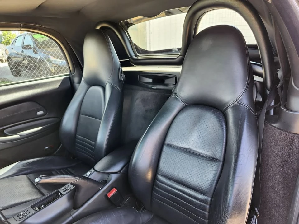 2004 Porsche 986 Boxster - Image 13 of 17