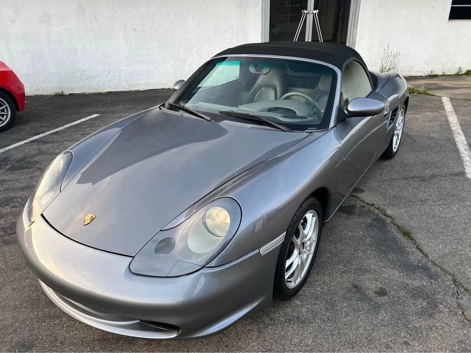 2004 Porsche 986 Boxster - Image 9 of 11