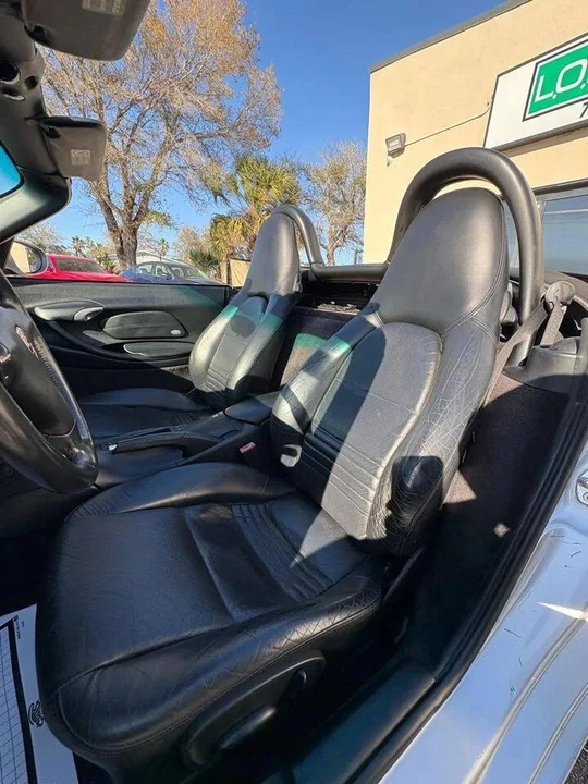 2004 Porsche 986 Boxster - Image 9 of 12