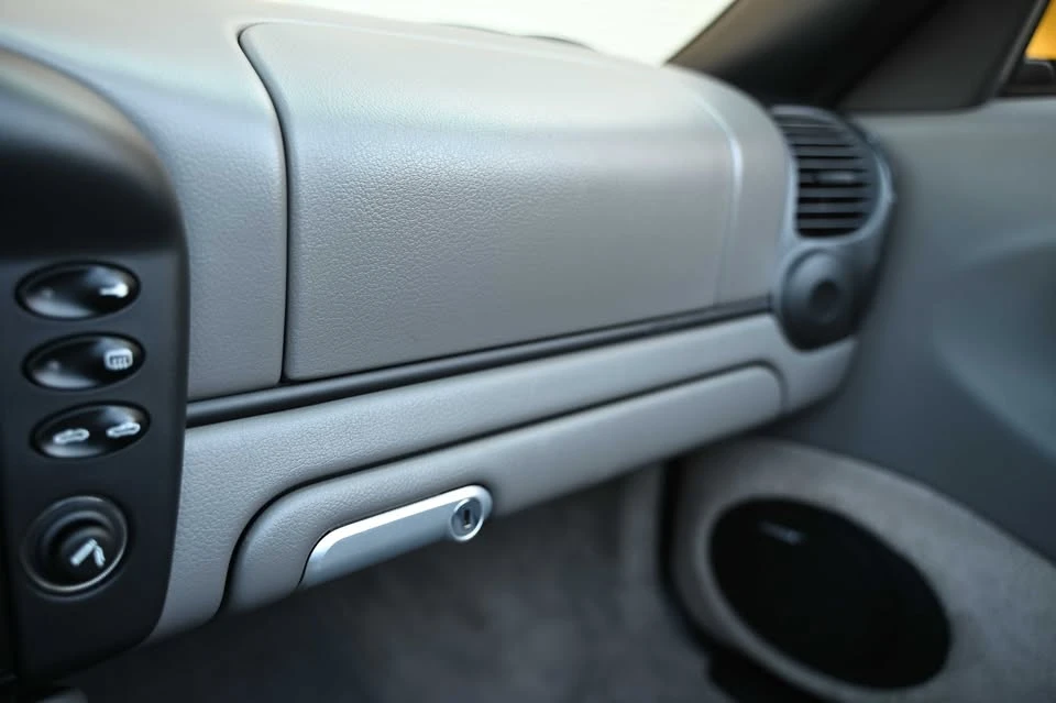 2004 Porsche 986 Boxster - Image 18 of 20