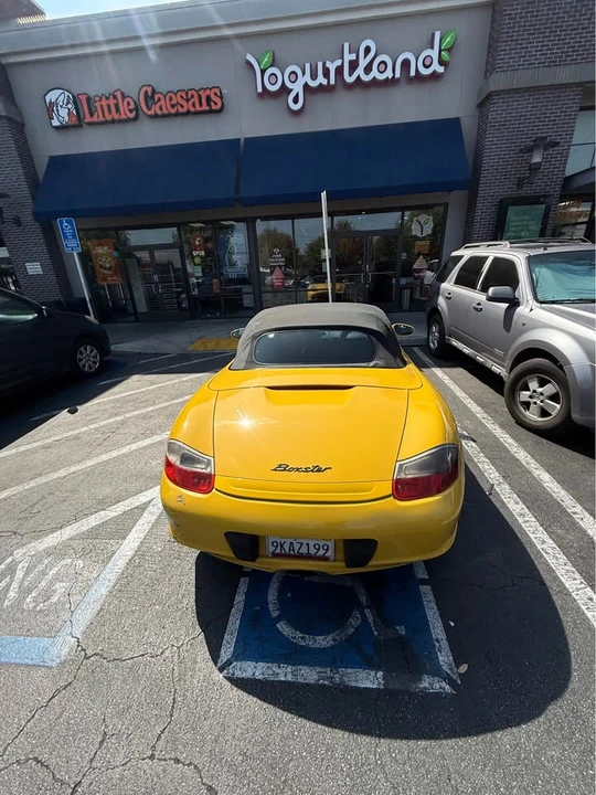 2004 Porsche 986 Boxster - Image 6 of 9