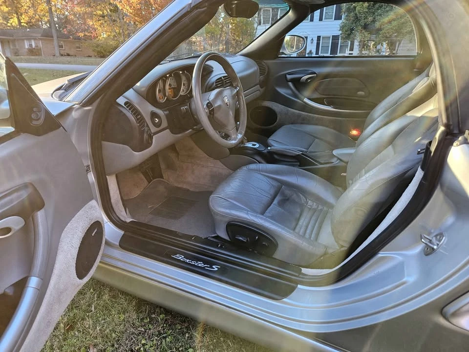 2004 Porsche 986 Boxster S - Image 11 of 17