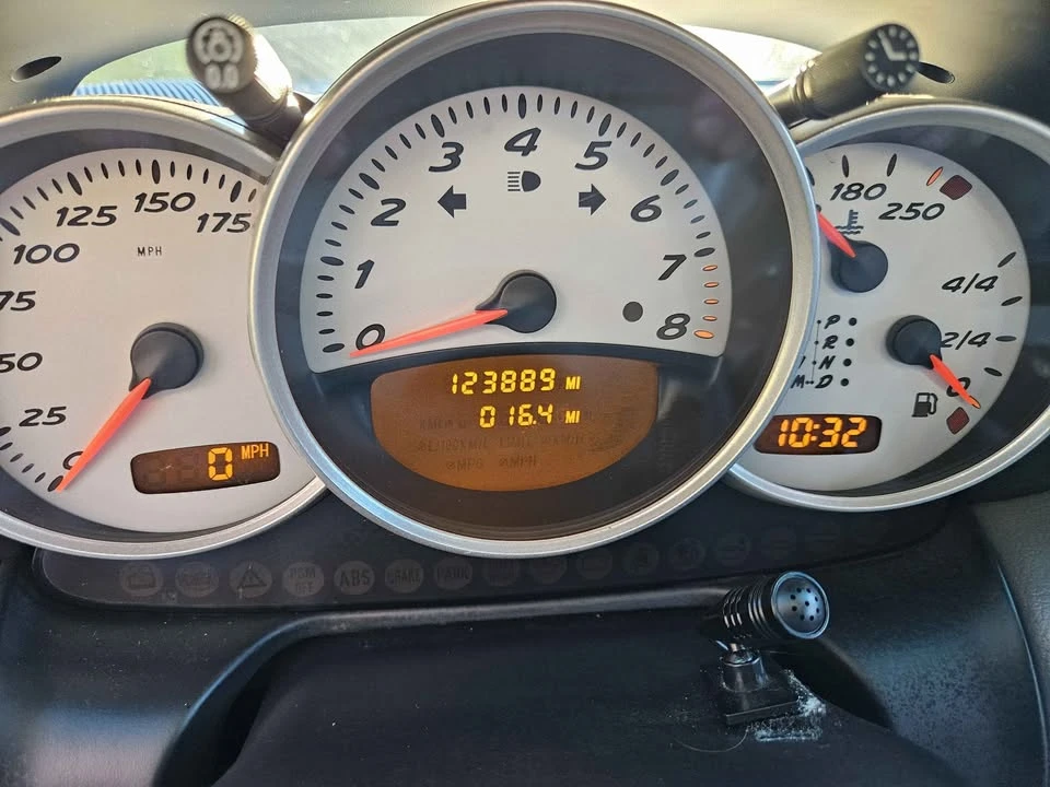 2004 Porsche 986 Boxster S - Image 14 of 17