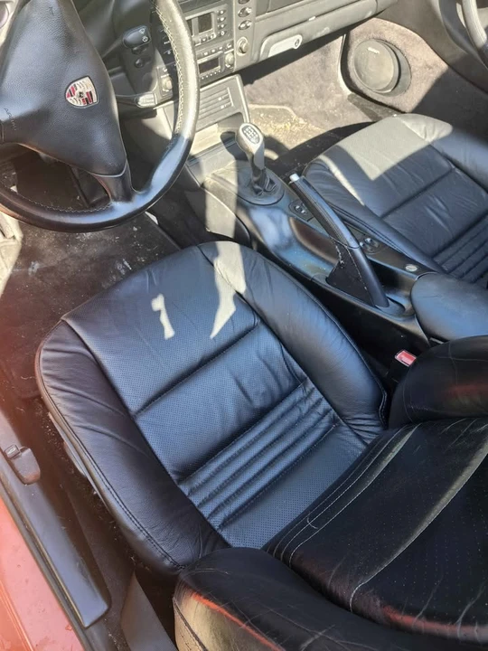 2004 Porsche Boxster - Image 10 of 11